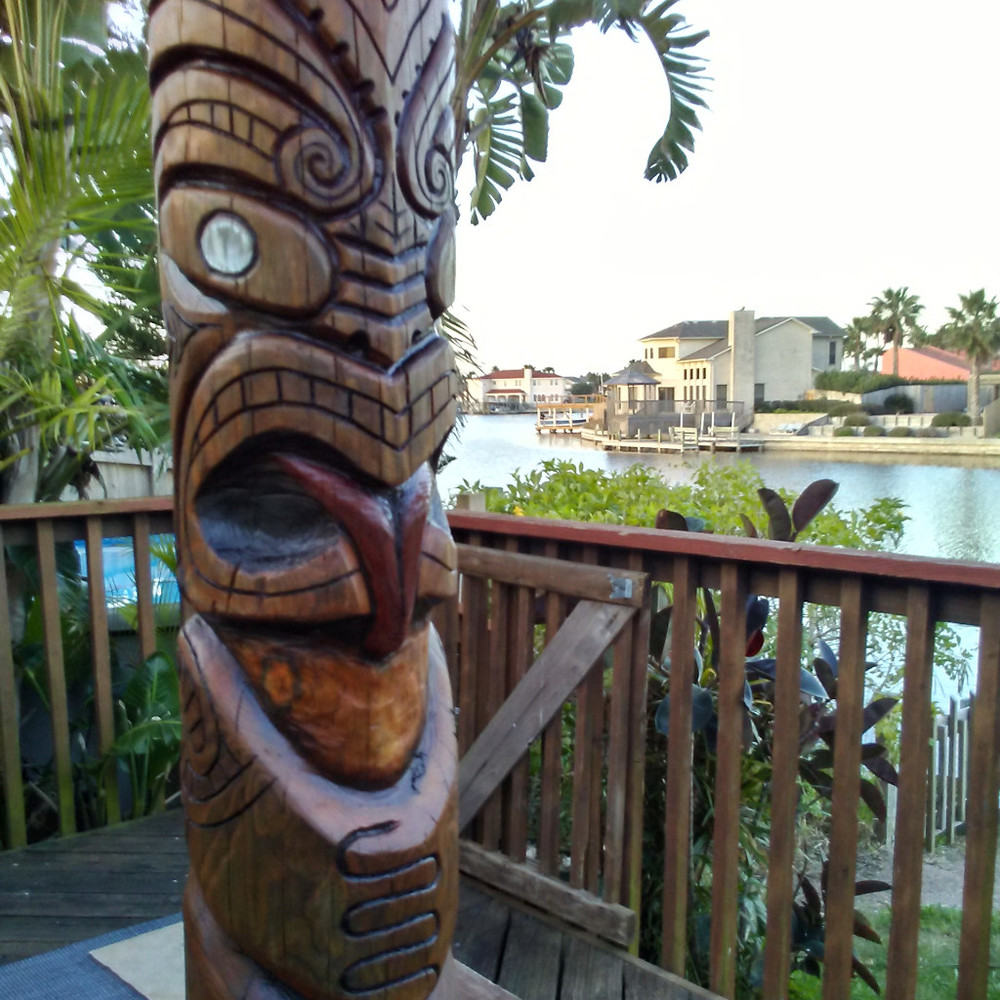 Meet your Posher, Posh